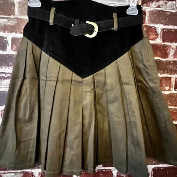 Vintage Taboo International Pleated Skirt - Picture 2 of 6